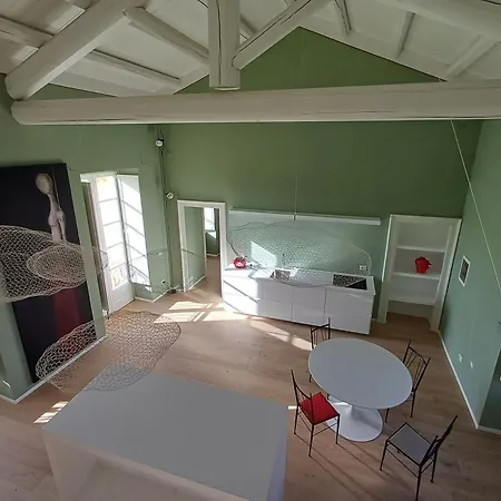 Santo Stefano Loft Abside Lägenhet *
