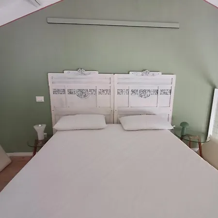 Santo Stefano Loft Abside 公寓